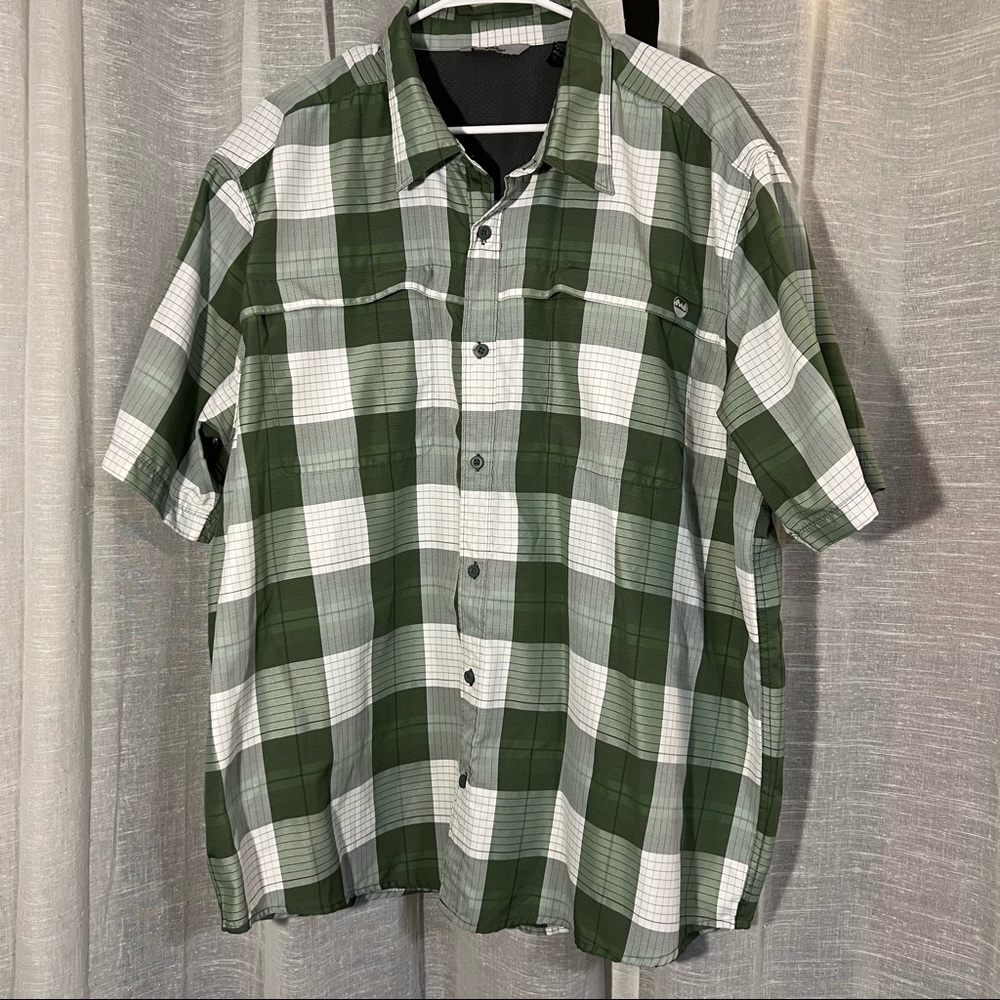 Casual Green and White Wrangler Button Down XXL